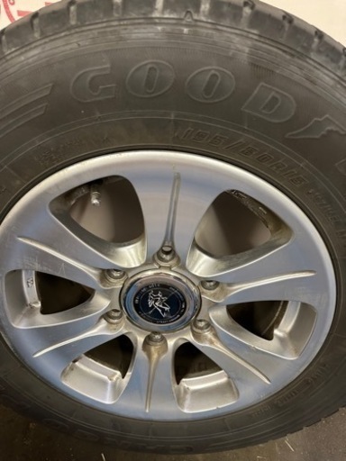 美品‼️ 195/80R15 ホイル付夏タイヤ4本 ハイエース用