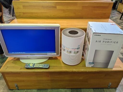 ドウシシャ　空気清浄機 APU-101H　パナソニック　20型液晶テレビ　TH-L20X1　デジタル温湿度計