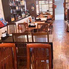 『給料日払い手渡しOK!』 🎈大餃子酒場 新橋店🎈 『ホール・キッチン・アルバイト募集中！！』の画像