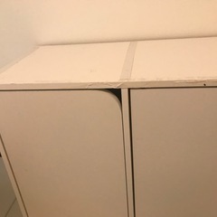 ニトリ　扉付きカラーボックスの画像