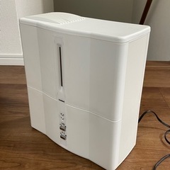 スチーム式アロマ加湿器 IMT-25SW