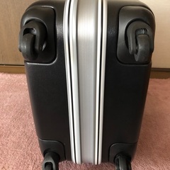bording 旅行用スーツケースの画像