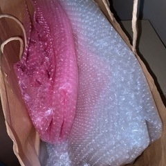 緩衝材 プチプチ 大小あり