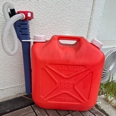 １８リットル 灯油ポリタンク 電動給油機電池式