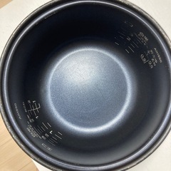 (取引決定新規問い合わせ不可)炊飯器　3合炊きの画像