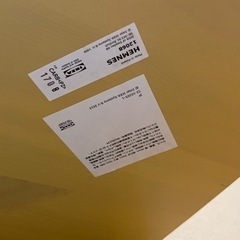 IKEAのサイドテーブルの画像