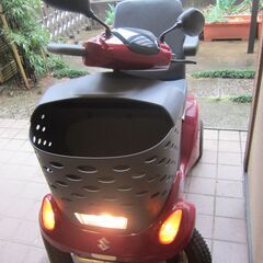 【お値下げ】スズキ セニアカー ET4D7型（お値引き可） 綺麗なレッド 電動四輪車いす/シニアカー　石川県小松市の画像