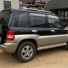 三菱パジェロ G D Iの画像