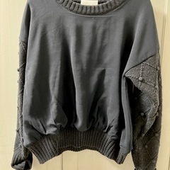 カロリナグレイサー　ニット