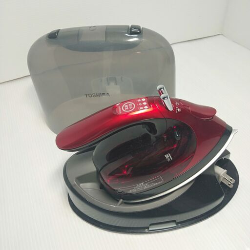 コードレススチームアイロン TOSHIBA TA-FVX630 2018年製 東芝