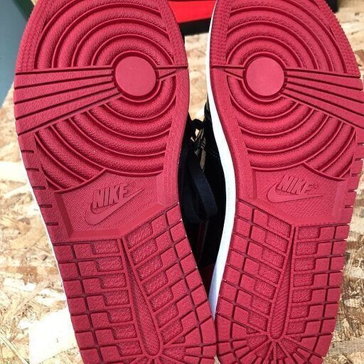 Wa424  ＮＩＫＥ ナイキ エアジョーダン１ パテント  レトロハイ OG