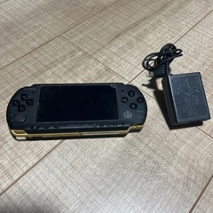 【取引中】PSP モンハンモデル　バッテリーなし