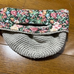 編んであるバッグの画像