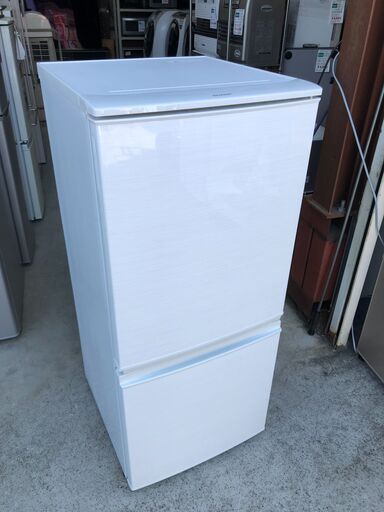 【動作保証あり】SHARP シャープ 2017年 SJ-D14C 137L 2ドア 冷凍冷蔵庫【管理KRR474】