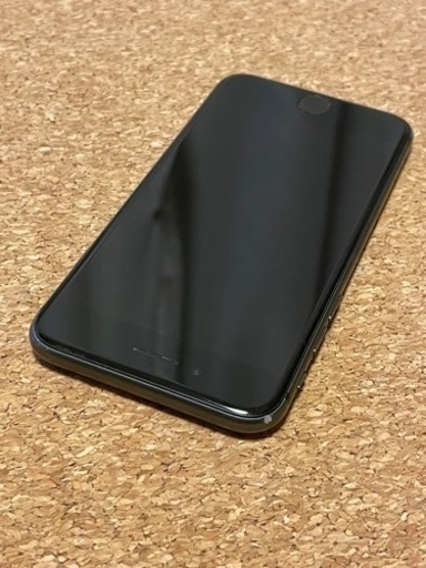【最終値引】 iPhone8 64GB SIMロック解除　スペースグレー