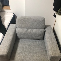 LOWYA（ロウヤ）ソファ　1人掛け