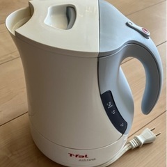 【受付中、訳あり】ティファール　T-fal 電気ケトル　1.2L...