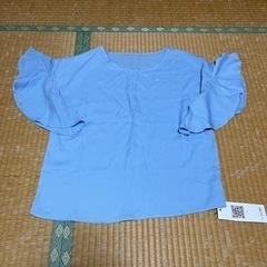 水色ブラウス　新品タグ付き
