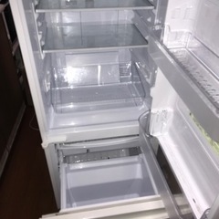 シャープ 小型冷蔵庫の画像