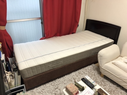 シングルベッド　マットレス無し