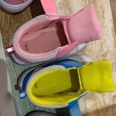 ベビー男女双子 靴  セット価格の画像