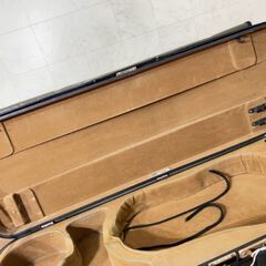 GEWA バイオリン ヴァイオリンケース 4/4サイズ 弓2本収納可能 湿度計の画像