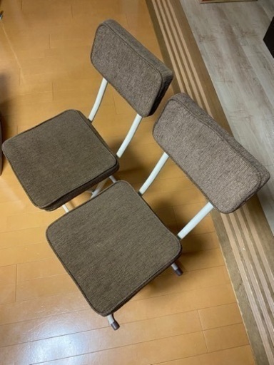 折り畳み椅子 2個