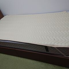 東京発　東久留米市 美品　シングルベッド マットレス付　リバーブ...