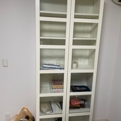 IKEA ビリー　棚　ガラス扉　白