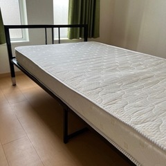 ニトリ　中古ベット　マットレス