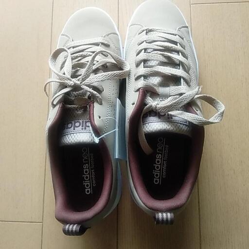 adidas　NEO