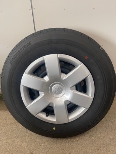 ハイエース　新車外し　ブリジストン