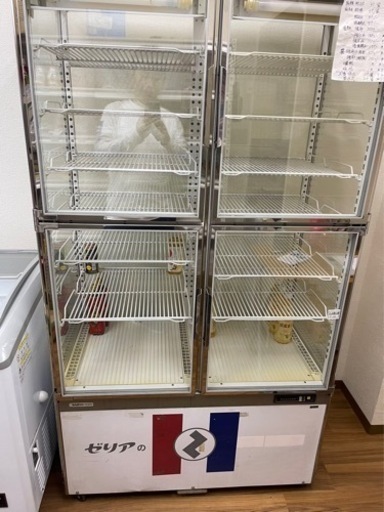 冷蔵庫　冷蔵ショーケース