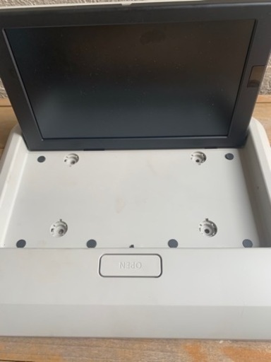 日産純正リヤモニター