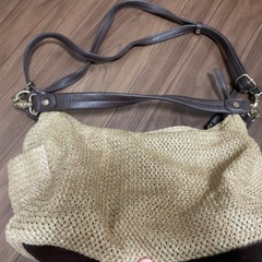 ブラウン　夏　バッグの画像