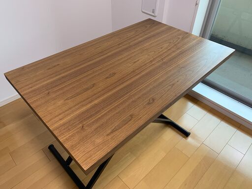 中古 ニトリ 昇降ダイニングテーブル