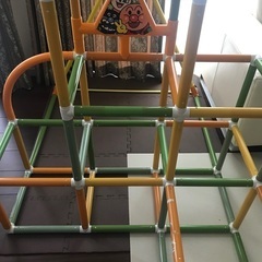 アンパンマンジャングルジム※ポール一本ジョイント複数破損あり