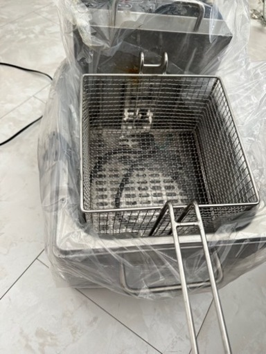 新品・未使用電気フライヤー