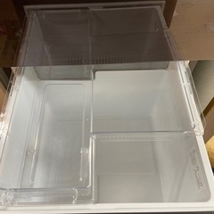 【早急な取引希望します】Hisense 3ドア冷蔵庫の画像