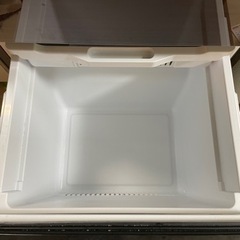 【早急な取引希望します】Hisense 3ドア冷蔵庫の画像