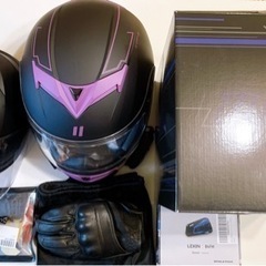 ヘルメット フルフェイス　インカム付き　おまけ半ヘル、手袋