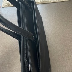 ビジネス用バッグ(3月31日午前中までに取引を済ませる方のみ受け付けます。)の画像