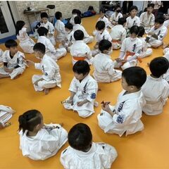 4才からはじめられるキッズ空手教室の画像