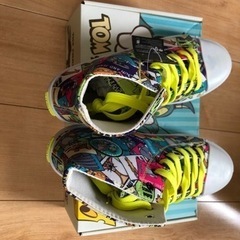 トム&ジェリー　靴の画像