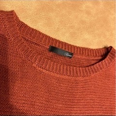 軽いニットワンピースの画像