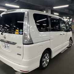 ハイブリッドセレナ車検付きの画像