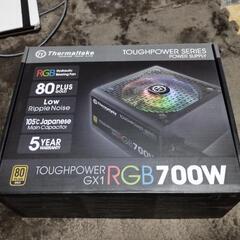 700Wメーカー、Thermaltake