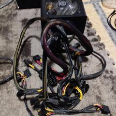 700Wメーカー、Thermaltakeの画像