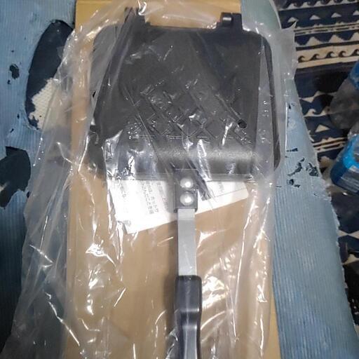 新品の未使用品のホットサンドメーカー