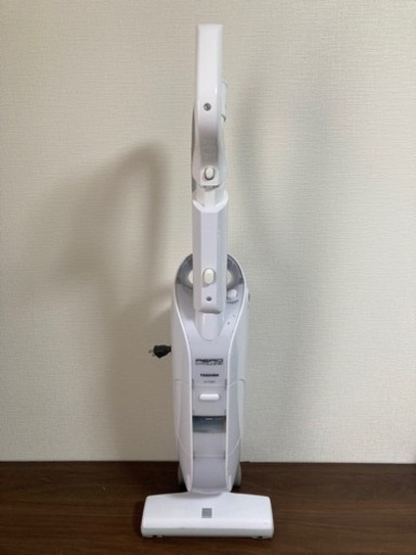 TOSHIBA サイクロンクリーナー